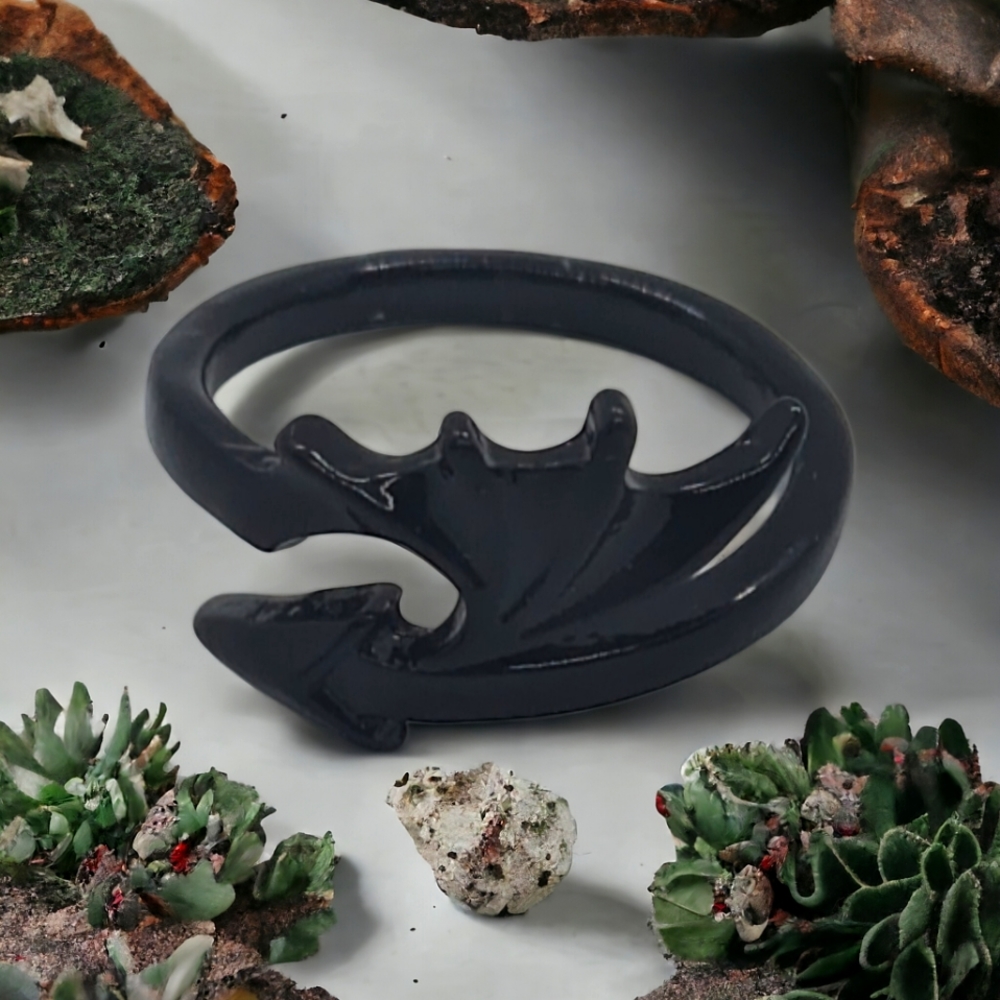 Dragons Tail ring adjustable in size